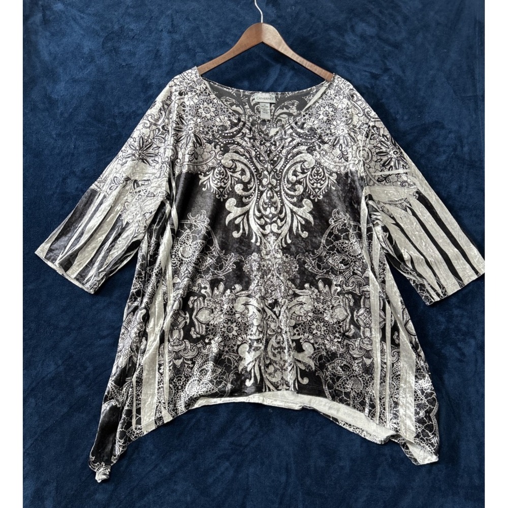 Catherines Womens Velvet Burnout V-Neck‎ Top Size 3X Black Asymmetric Hem Goth